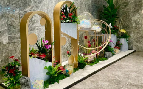 ������ֲ���������д��¥��ֲ��ڼ���Ǯ?