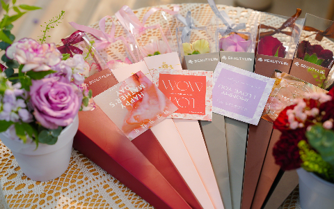 5.12ĸ�׽� | �����������������ǵ���������һ�ݣ�